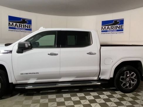 Used 2026 GMC Sierra 1500 SLT w/ SLT Premium Plus Package AWD/4WD image 7