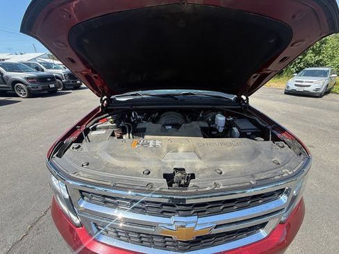 Used 2020 Chevrolet Tahoe LT w/ Luxury Package AWD/4WD image 21