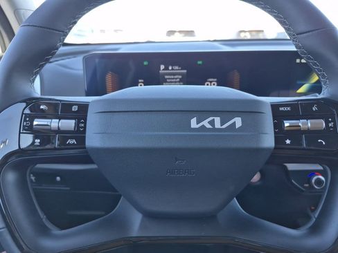 New 2026 Kia Sorento S AWD/4WD image 18