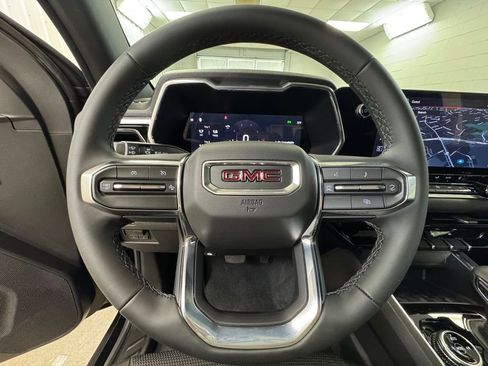 New 2026 GMC Canyon Elevation w/ Convenience Package image 31