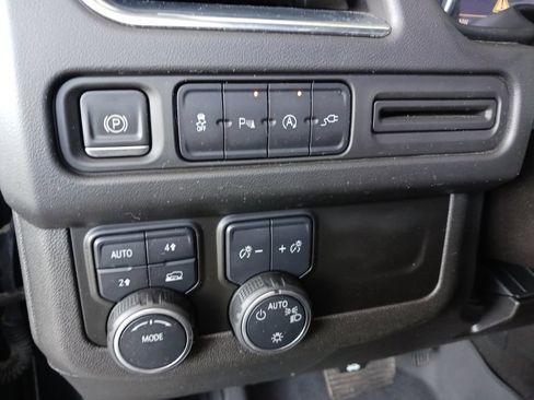 Used 2021 Chevrolet Tahoe LT AWD/4WD image 36