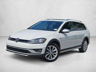 Used 2019 Volkswagen Golf Alltrack SE