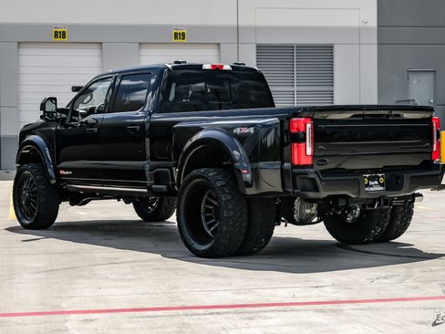 Used 2026 Ford F450 Platinum w/ Platinum Plus Package AWD/4WD image 10