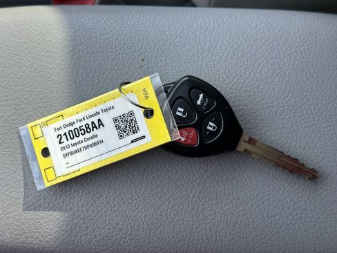 Used 2013 Toyota Corolla LE w/ Premium Pkg image 28