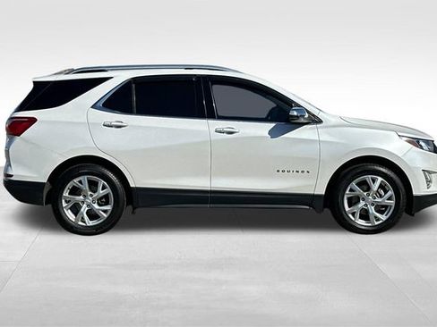 Used 2019 Chevrolet Equinox Premier AWD/4WD image 3