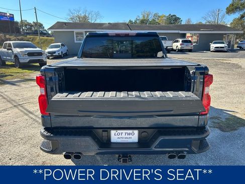 Used 2022 Chevrolet Silverado 1500 High Country w/ Technology Package image 9