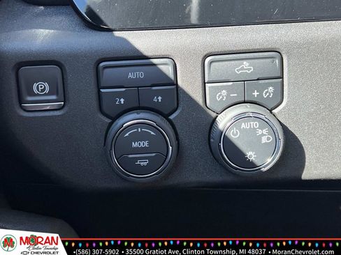 Certified 2025 Chevrolet Silverado 1500 LT image 25