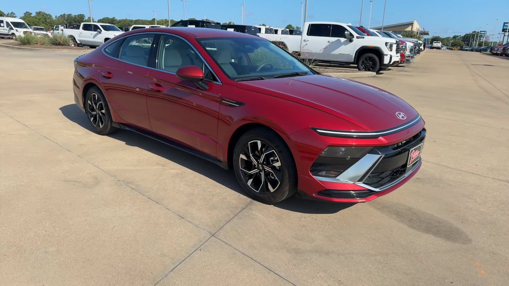 Used 2025 Hyundai Sonata SEL FWD image 3