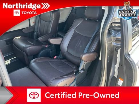 Certified 2024 Toyota Sienna Platinum FWD image 16