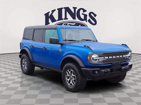 Certified 2025 Ford Bronco Badlands image 7