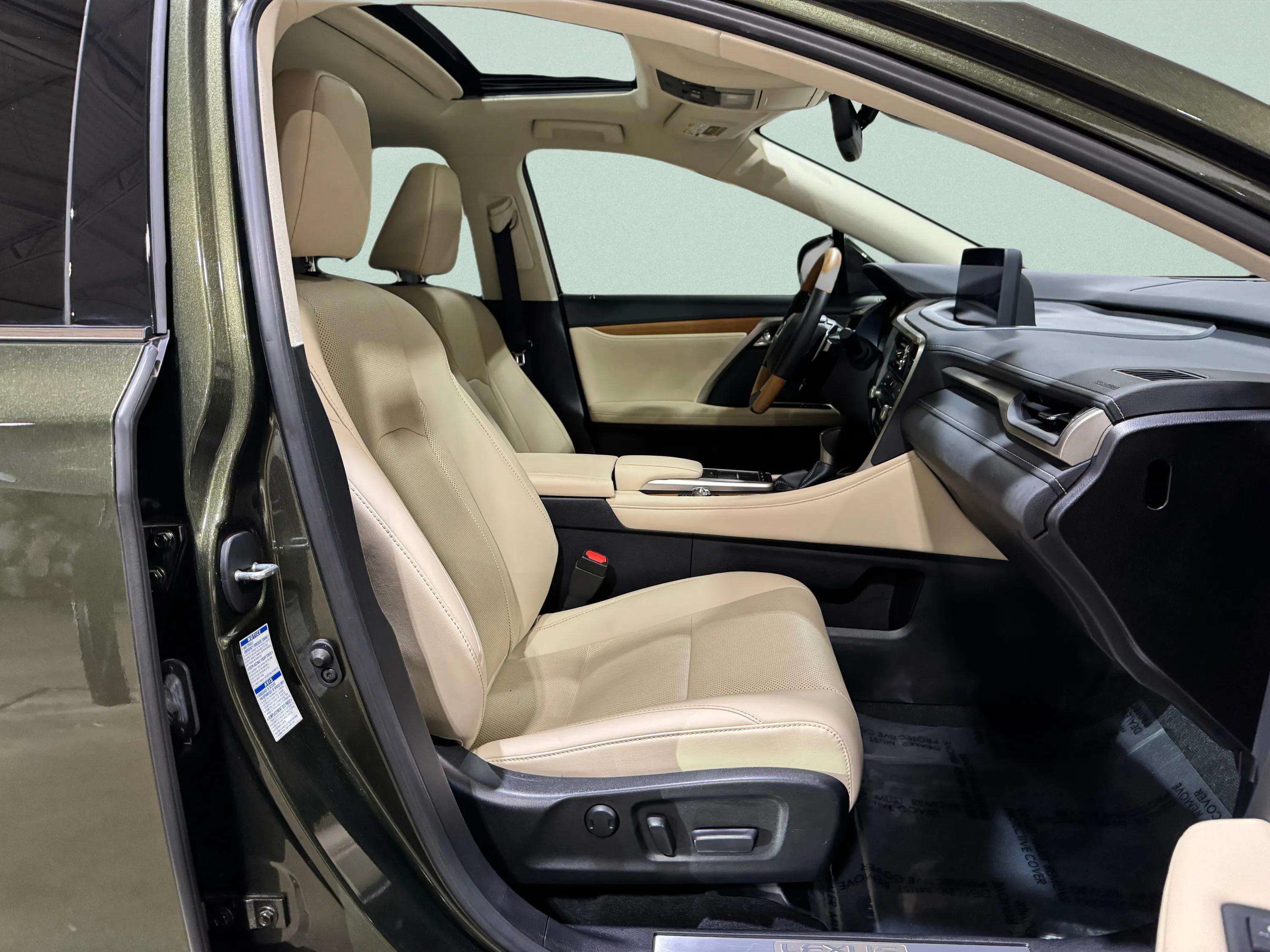 Used 2022 Lexus RX 350 AWD w/ Premium Package image 28