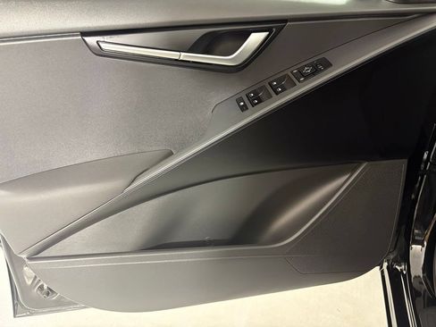 New 2026 Kia Niro LX FWD image 14