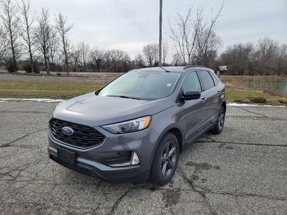 Used 2022 Ford Edge SEL w/ Sport Appearance Package