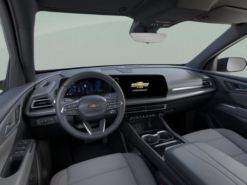 New 2026 Chevrolet Traverse LT image 15