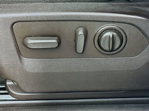 Used 2020 GMC Sierra 3500 Denali w/ Denali Ultimate Package image 22