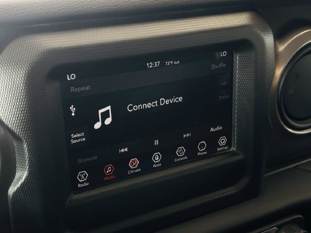 Used 2023 Jeep Gladiator Sport AWD/4WD image 58