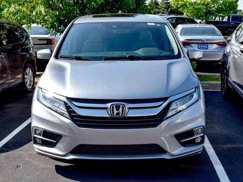 Used 2019 Honda Odyssey Elite image 3