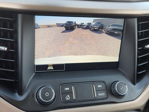 Used 2023 GMC Acadia Denali FWD image 14