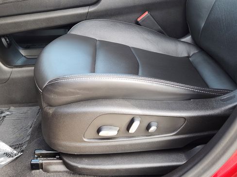 Used 2023 Cadillac XT6 Premium Luxury image 36