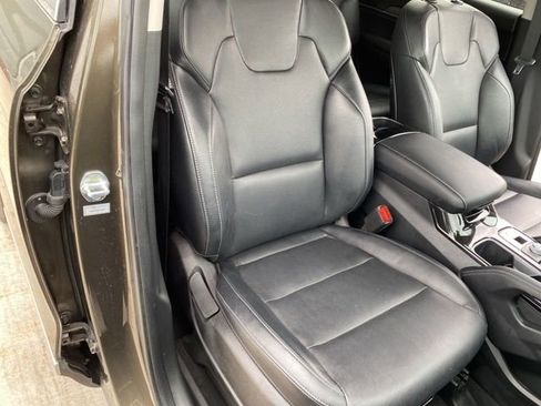Used 2023 Kia Telluride EX X-Line AWD/4WD image 37