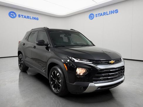 Certified 2023 Chevrolet TrailBlazer LT FWD image 14