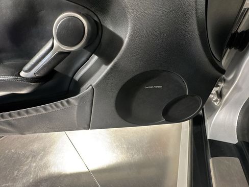 Used 2009 Mercedes-Benz SLK 55 AMG image 22