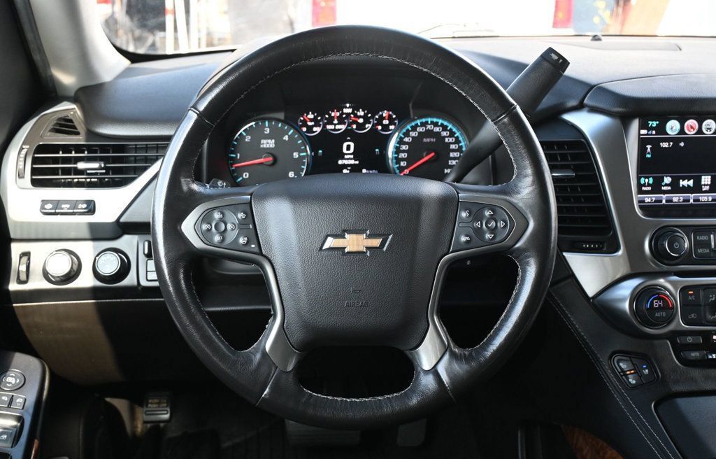 Used 2018 Chevrolet Suburban Premier AWD/4WD image 14