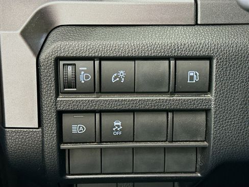 Used 2025 Toyota 4Runner SR5 image 17