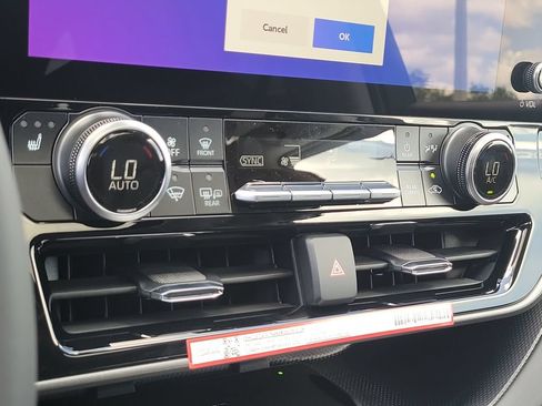 New 2026 Toyota Highlander XLE AWD/4WD image 15