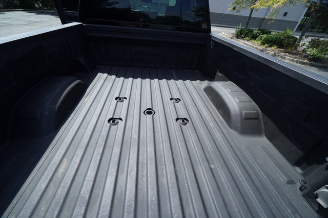 Used 2024 GMC Sierra 3500 AT4 AWD/4WD image 13