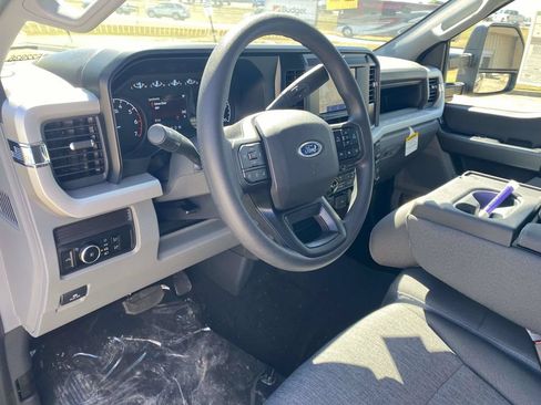 New 2026 Ford F250 XL w/ STX Appearance Package AWD/4WD image 11
