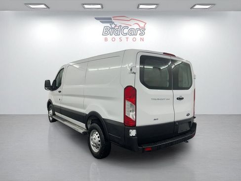 Used 2023 Ford Transit 250 Low Roof AWD w/ Exterior Upgrade Package image 6