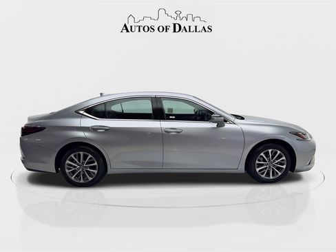 Used 2024 Lexus ES 350 image 10