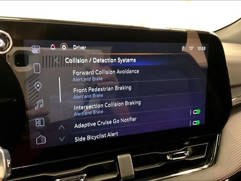 Used 2026 Chevrolet Equinox RS FWD image 37
