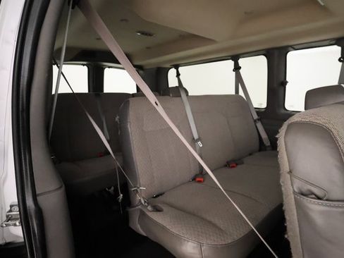 Used 2024 Chevrolet Express 3500 LT w/ LT Preferred Equipment Group image 17