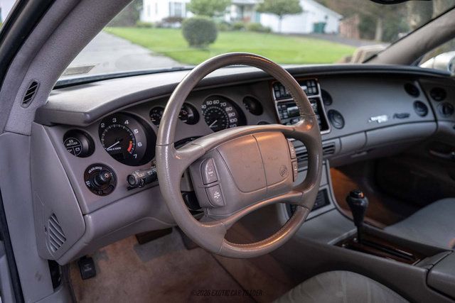 Used 1999 Buick Riviera Supercharged Coupe FWD image 24