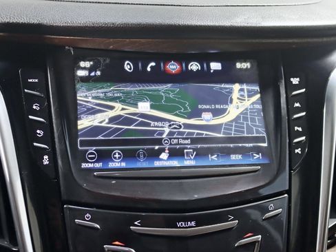 Used 2018 Cadillac Escalade ESV Luxury image 19