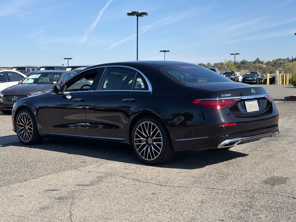 Used 2026 Mercedes-Benz S 580 4MATIC Sedan image 11