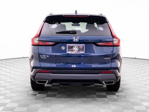 Used 2024 Honda CR-V Sport Touring image 4