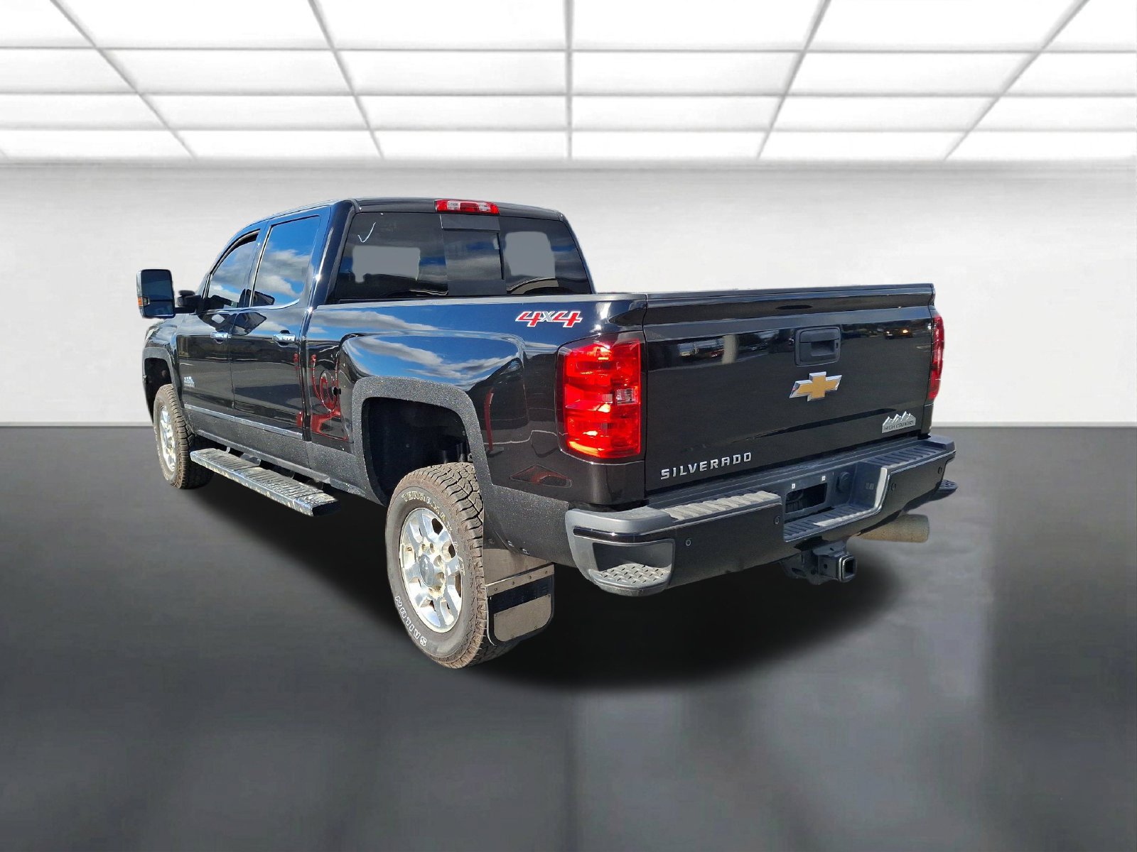 Used 2015 Chevrolet Silverado 3500 High Country AWD/4WD image 8