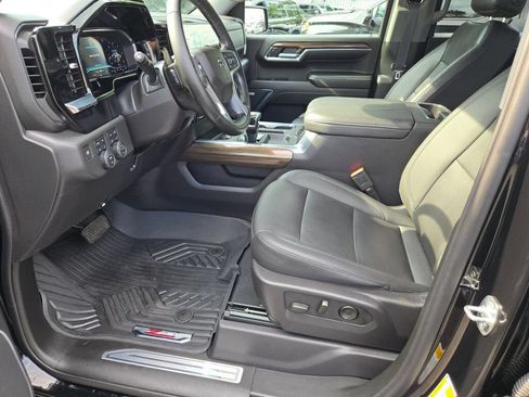 Certified 2024 Chevrolet Silverado 1500 LT Trail Boss w/ Convenience Package II AWD/4WD image 26