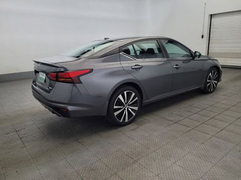 Used 2019 Nissan Altima 2.5 SR w/ SR Premium Package AWD/4WD image 10
