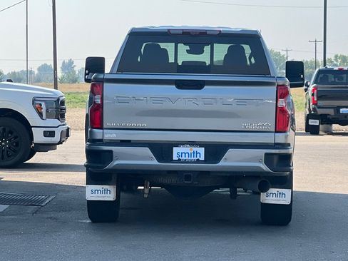 Used 2024 Chevrolet Silverado 2500 High Country w/ Technology Package image 4