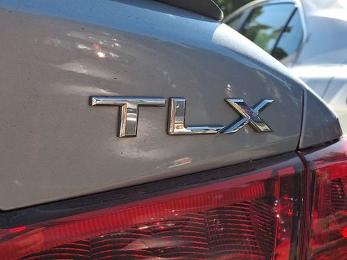 Used 2018 Acura TLX w/ Technology Package AWD/4WD image 6