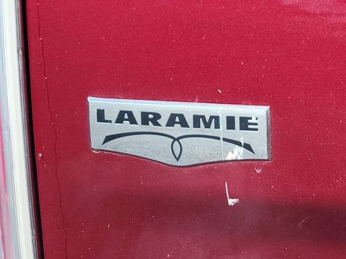 Used 2018 RAM 1500 Laramie w/ Convenience Group image 11