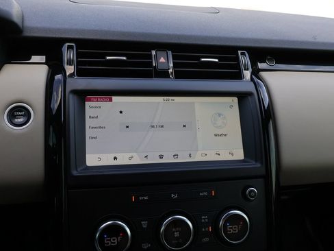 Used 2019 Land Rover Discovery SE AWD/4WD image 23