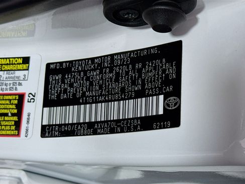 Used 2024 Toyota Camry SE FWD image 39