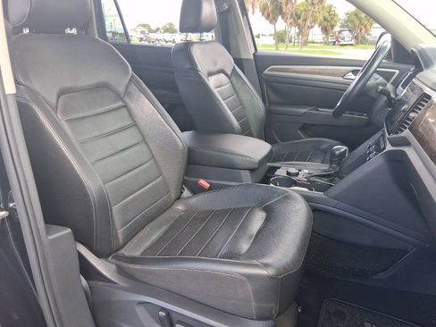 Used 2019 Volkswagen Atlas SEL Premium AWD/4WD image 18