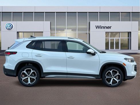 New 2026 Volkswagen Tiguan SE AWD/4WD image 6