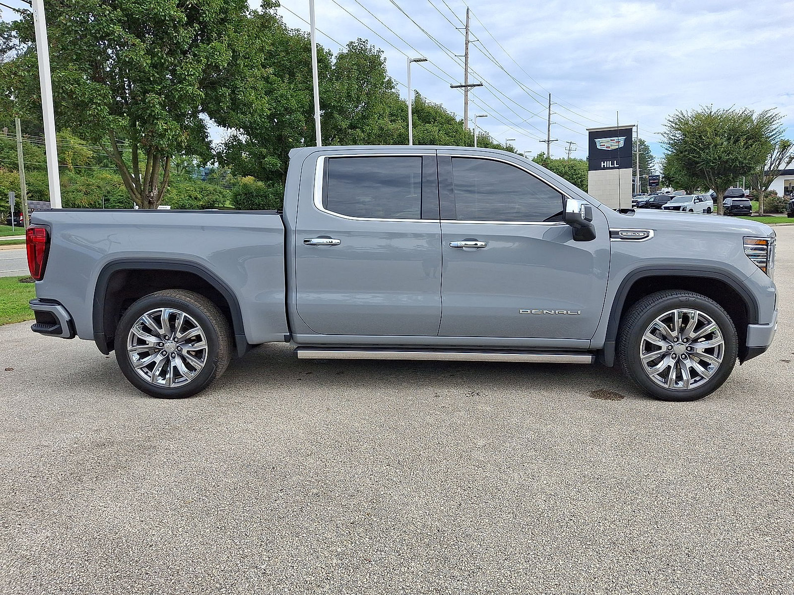 Certified 2025 GMC Sierra 1500 Denali w/ Denali Reserve Package AWD/4WD image 26